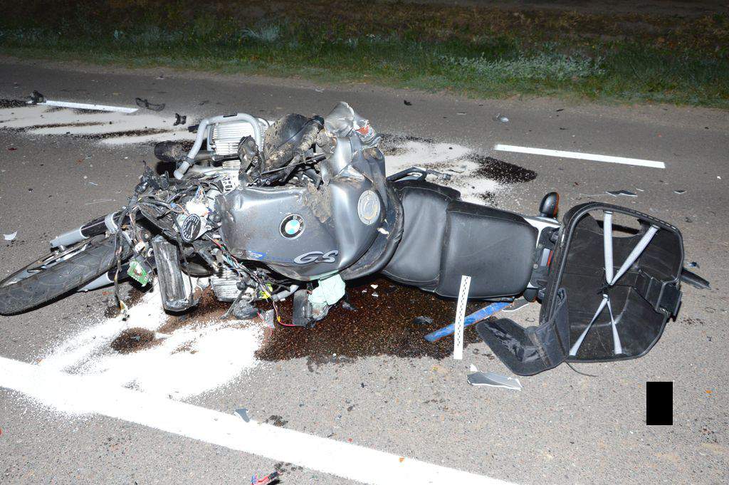 44-letni motocyklista po zderzeniu z ciągnikiem zmarł na miejscu 