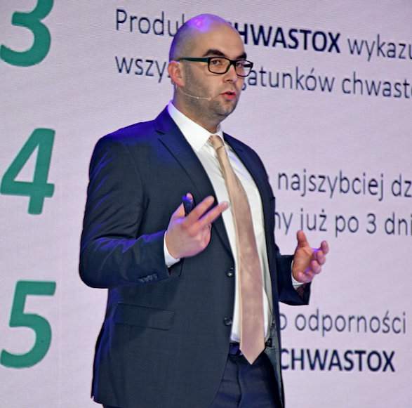 Bartosz Waniorek, product manager z Działu Marketingu Biznesu Agro Grupy CIECH