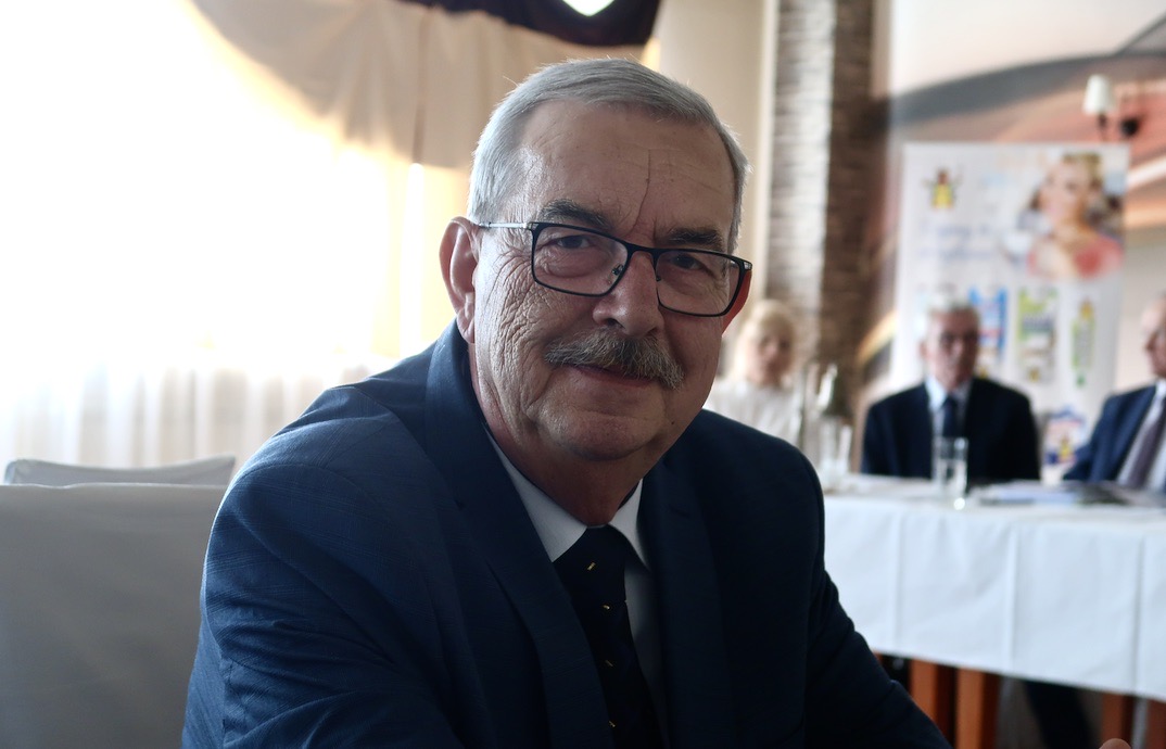 Prezes Grzegorz Grzeszkowiak podziękował za współpracę radzie nadzorczej, dostawcom mleka i pracownikom