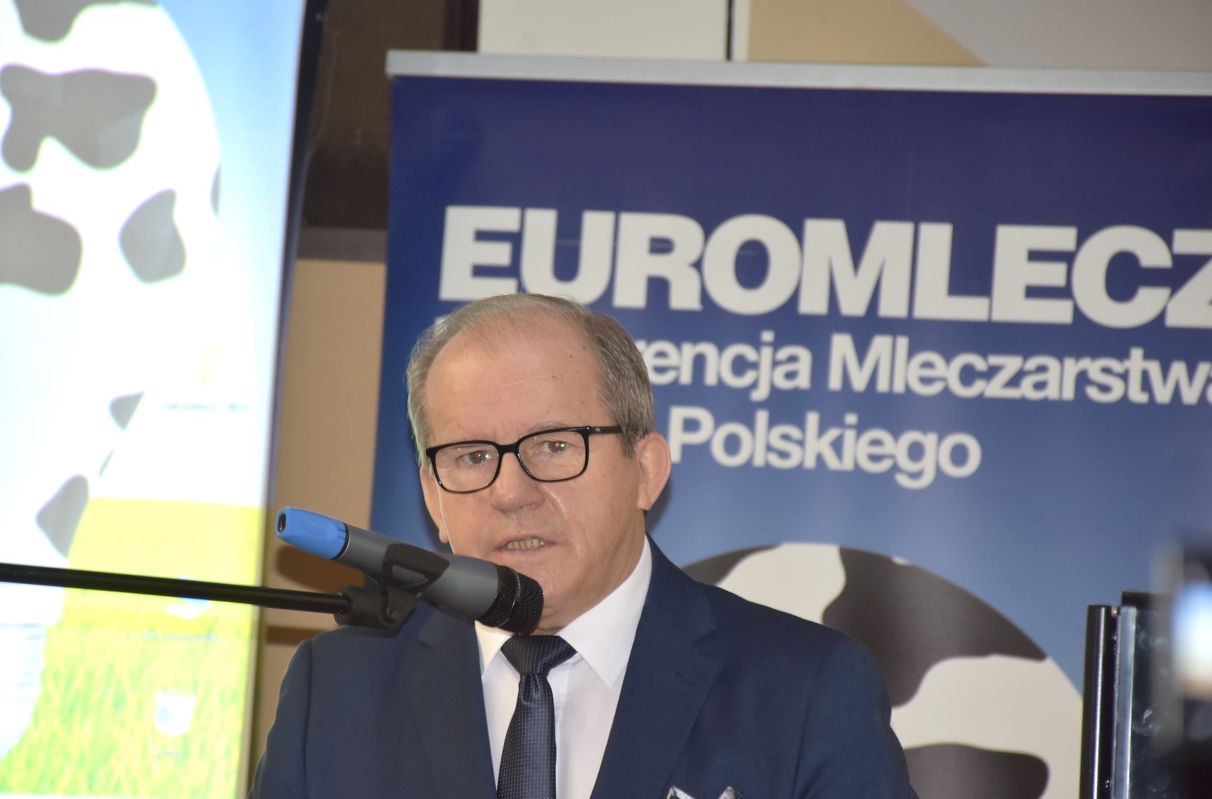 Józef Łyczak, senator PiS przekonywał do wykorzystywania w paszach polskich roślin białkowych