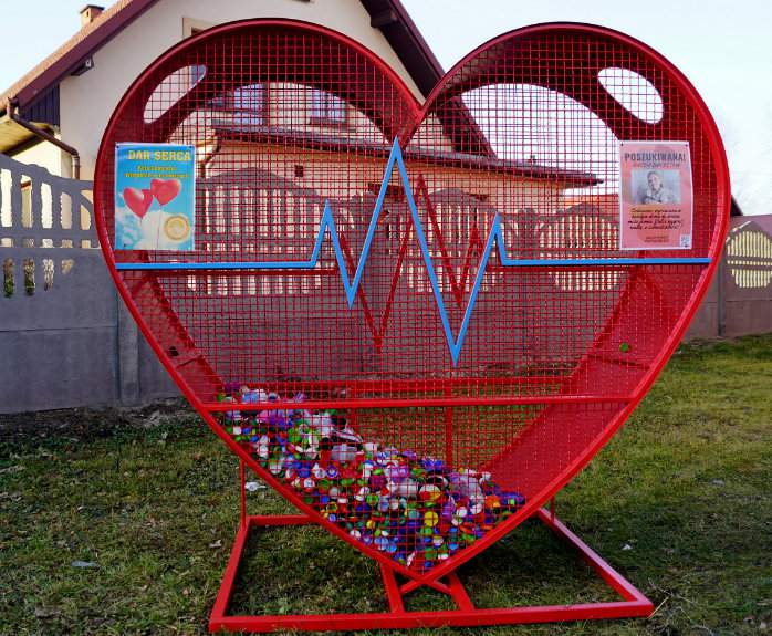 Blaszane serce w Łętowicach jest większe niż te kupowane. To zasługa „domowej” roboty