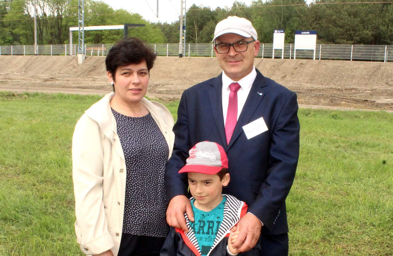 Inicjator przedsięwzięcia Tomasz Błachnio z żoną Anną i synem Miłoszem