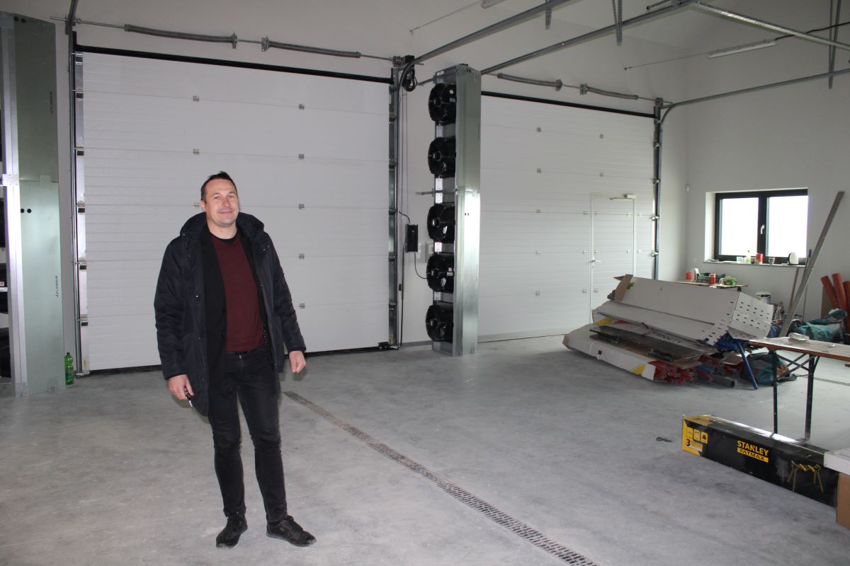 Paweł Gancarz, wójt gminy Stoszowice, liczy, że inkubator przedsiębiorczości będzie służył rolnikom, ale też całej branży rolno-spożywczej. Tu w trakcie budowy inkubatora 
