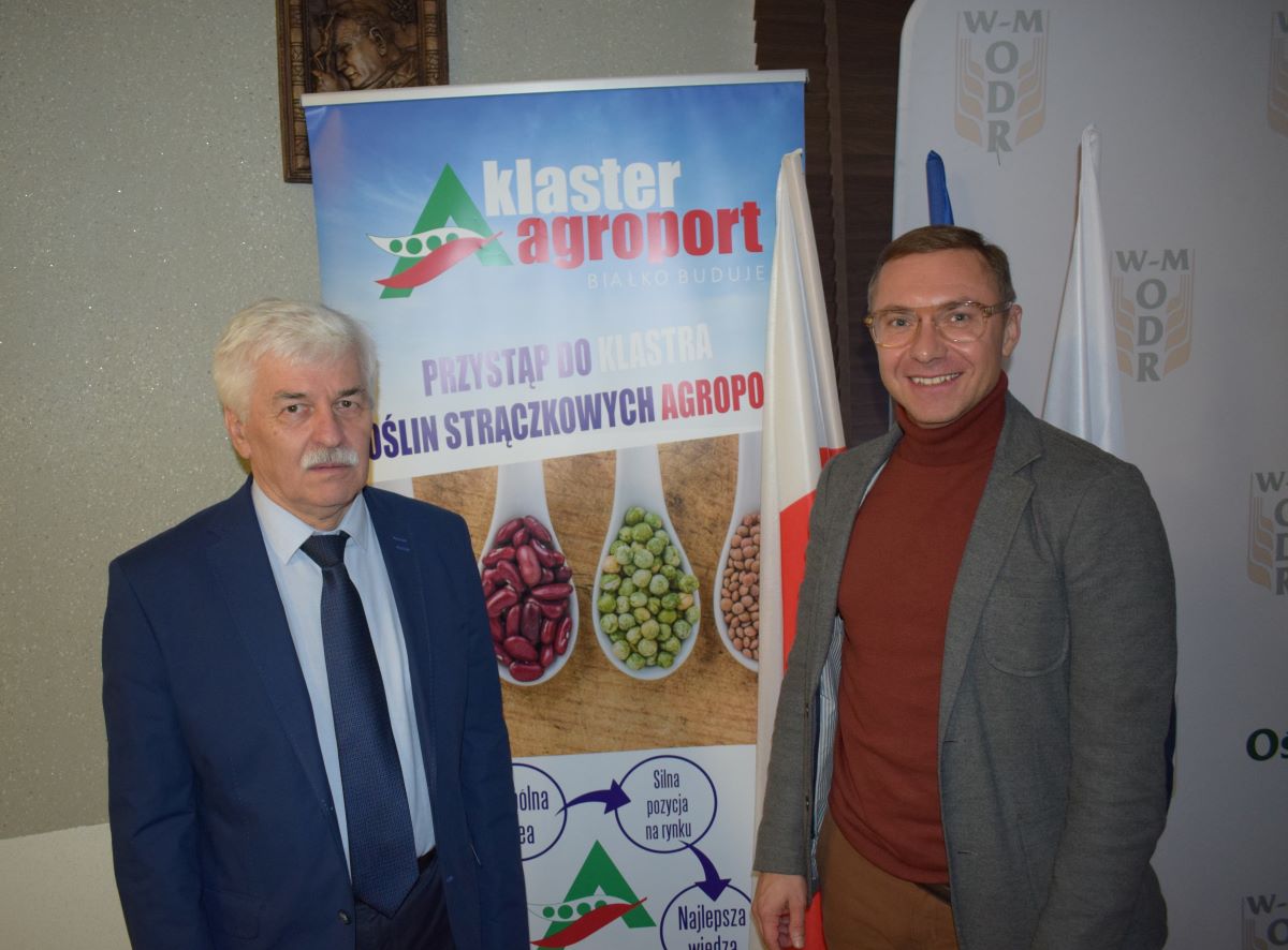 Prof. dr hab. Jerzy Księżak, IUNG Puławy (po lewej) i Rafał Banasiak, założyciel i prezes Stowarzyszenia Inicjatyw Rolno-Gospodarczych Agroport