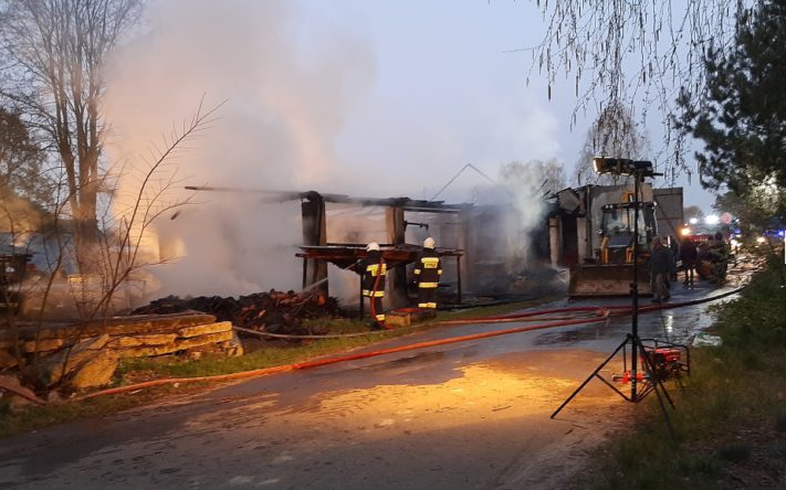 Rolnik stracił 150 tys. zł w pożarze gospodarstwa pod Zamościem