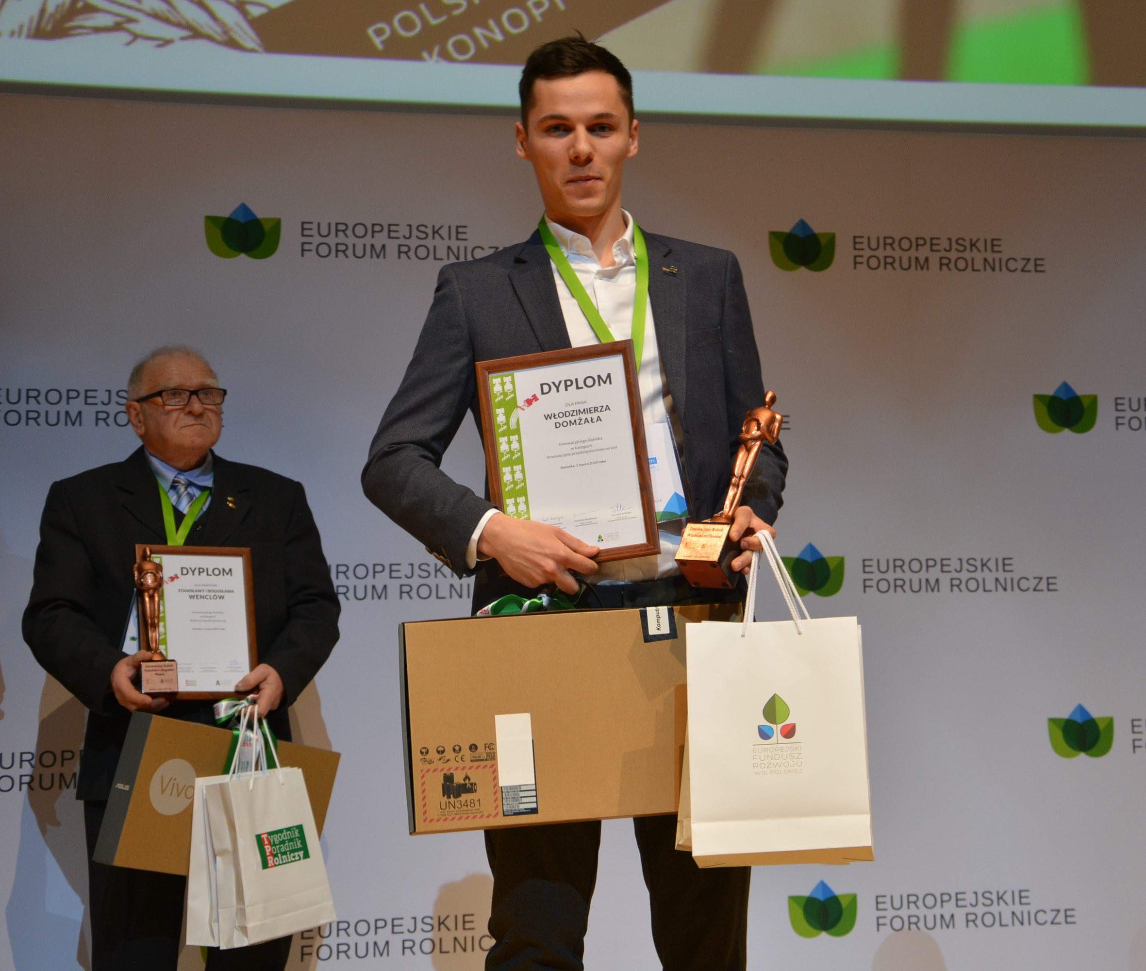 Włodzimierz Domżał, reprezentowany przez syna Jakuba, zdobył tytuł „Innowacyjnego Rolnika 2019” w kategorii innowacyjny przedsiębiorstwo na wsi (fot. Krzysztof Janisławski) 